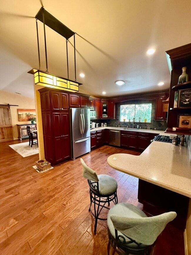 Building Photo - Gorgeous single story 3 bedroom home