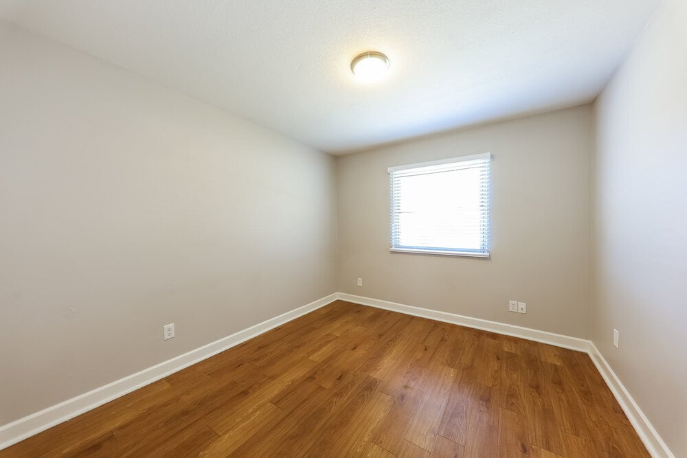 Building Photo - 7008 W Canterbury Dr