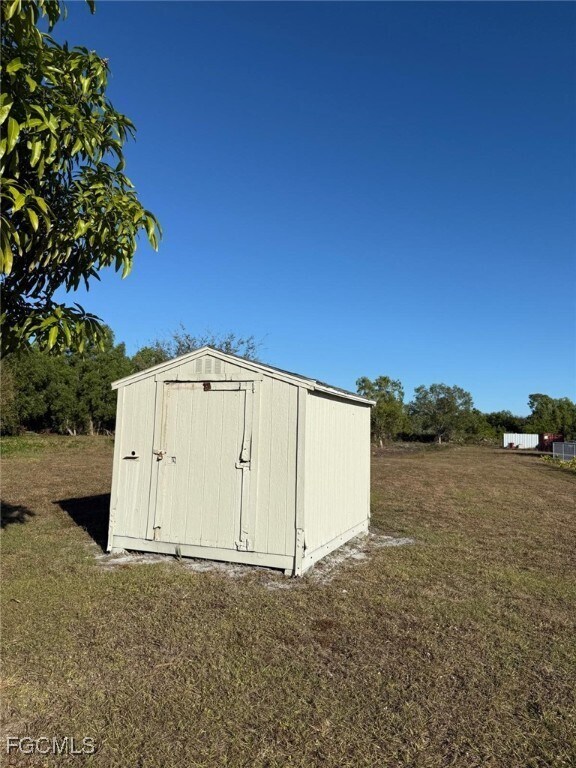 Building Photo - 3761 39th Ave NE