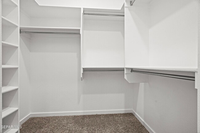 Building Photo - 4549 Mark Avizo