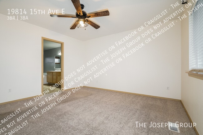 Building Photo - 19814 15th Avenue E