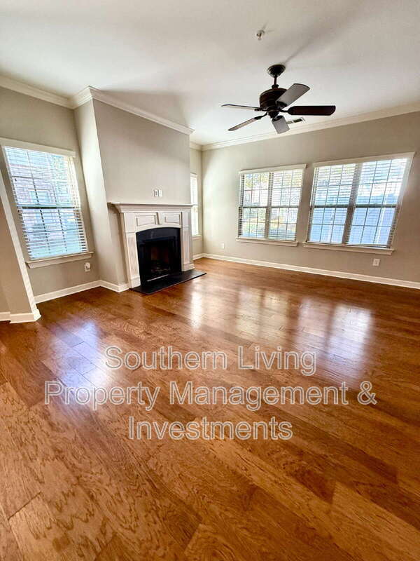 Building Photo - 11410 Felizzano Pl