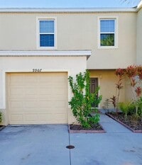Building Photo - 9907 Hound Chase Dr