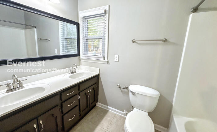 Building Photo - 148 Bibb Dr