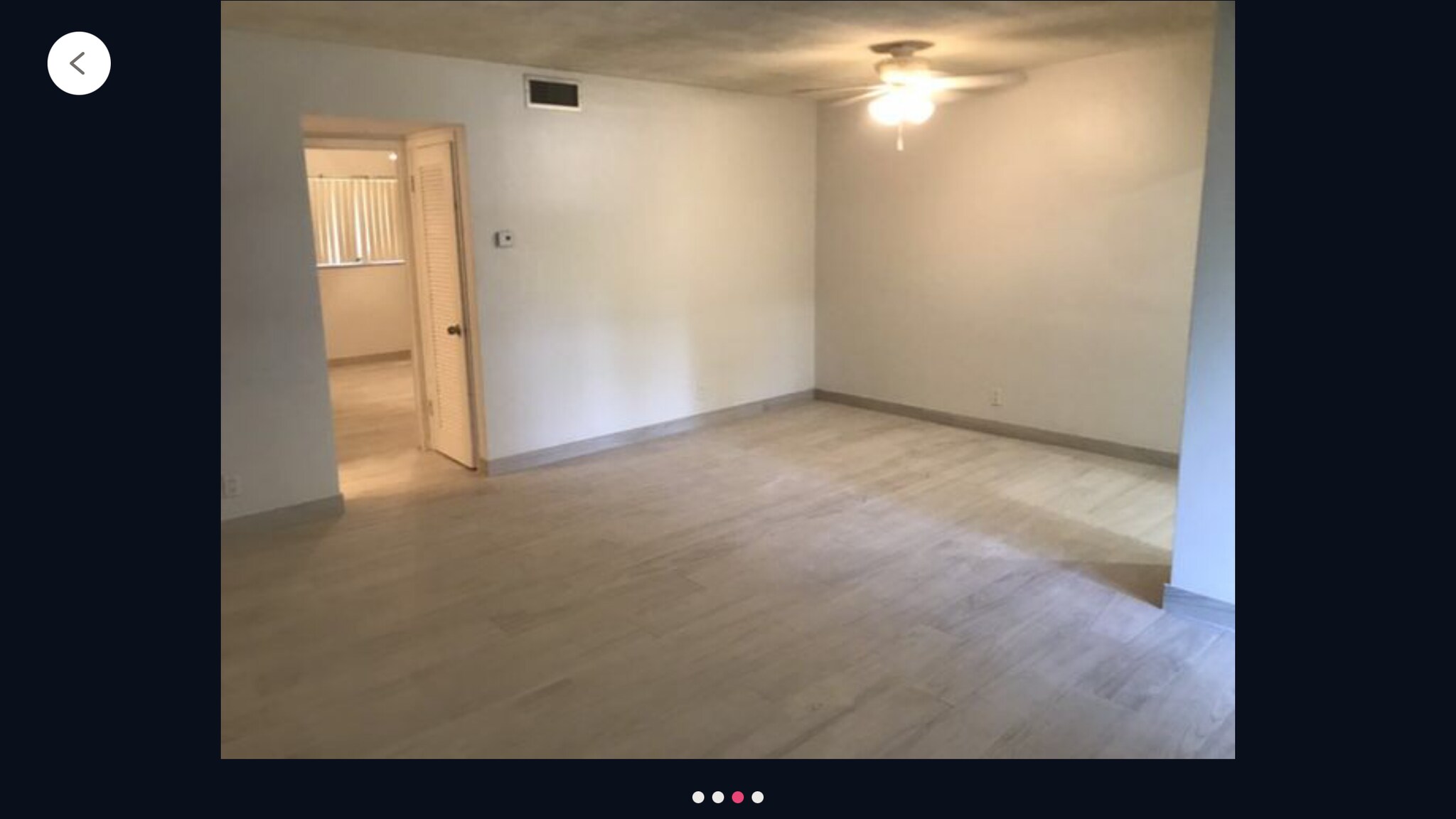 Building Photo - 501 Blue Heron Dr