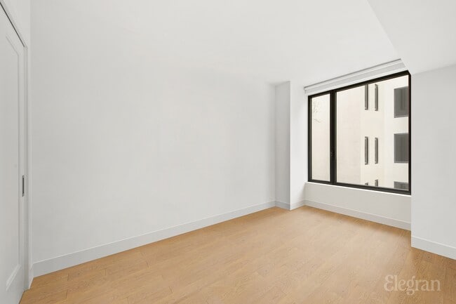 Building Photo - 78 Amity St