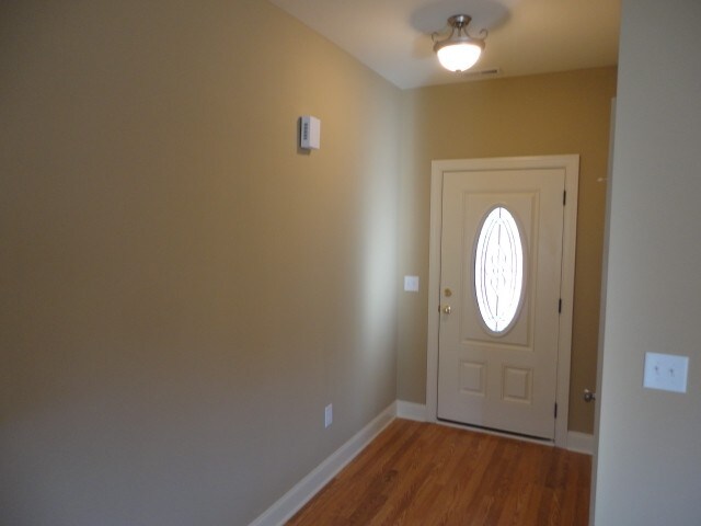 Building Photo - 166 Sequoia Dr