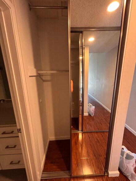 Master bedroom closet #2 - 812 Camino Real