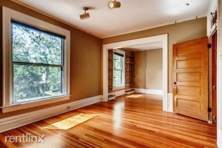 Building Photo - 1346 N Williams St