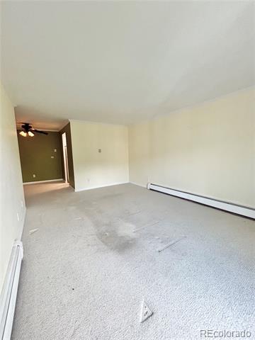 Building Photo - 1150 Golden Cir