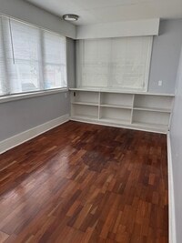 Building Photo - 1601 S 41st St