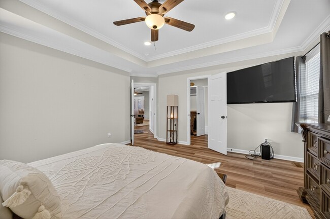 Building Photo - 3019 Cambridge Ct