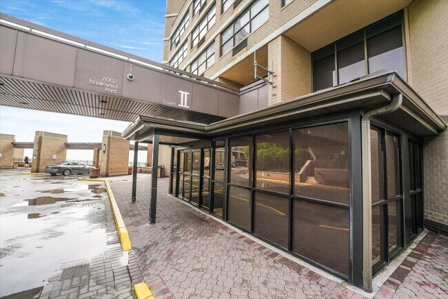 Building Photo - 7002 JFK Blvd E