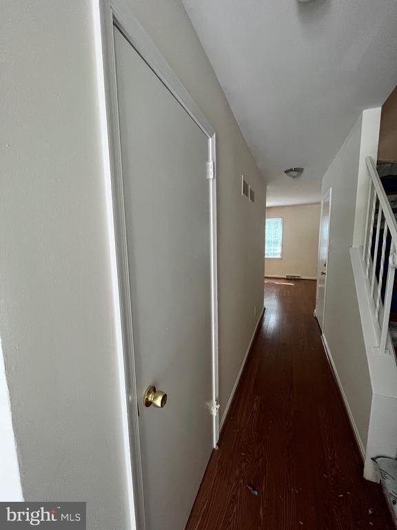 Building Photo - 3056 Covington St