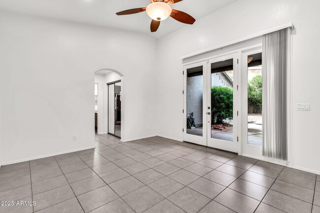 Building Photo - 9379 E Windrose Dr