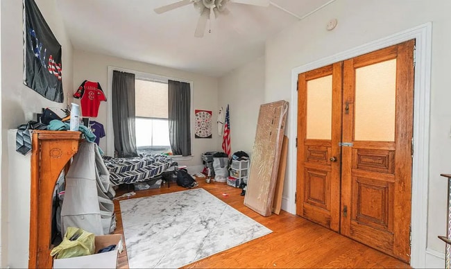 Building Photo - 413 N 33rd St