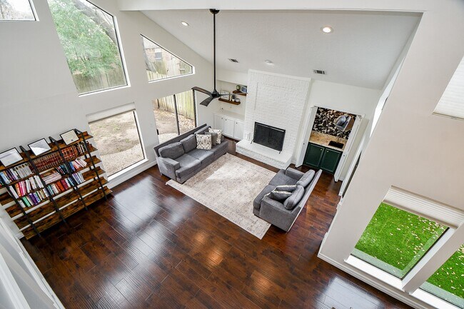Building Photo - 7711 Hopewell Ln