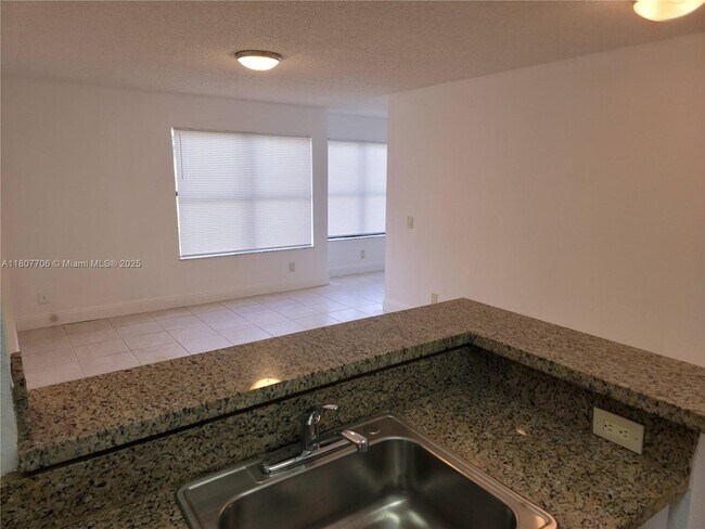 Building Photo - 2900 S University Dr