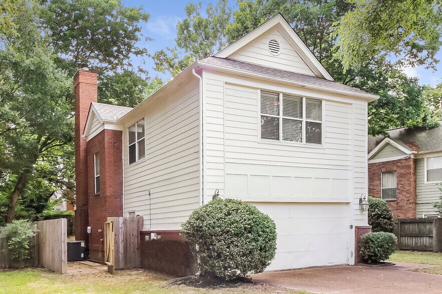 Building Photo - 8183 Walnut Valley Cove