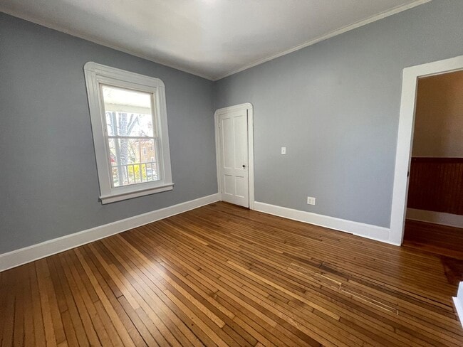 Building Photo - 124-126 Appleton