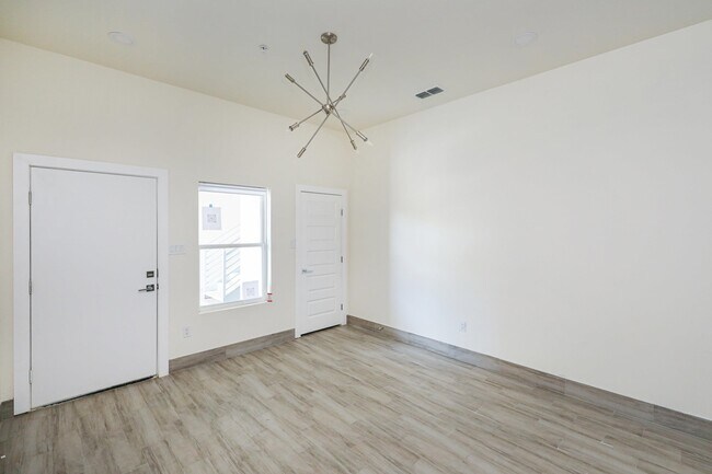 Building Photo - 9109 McPherson Rd