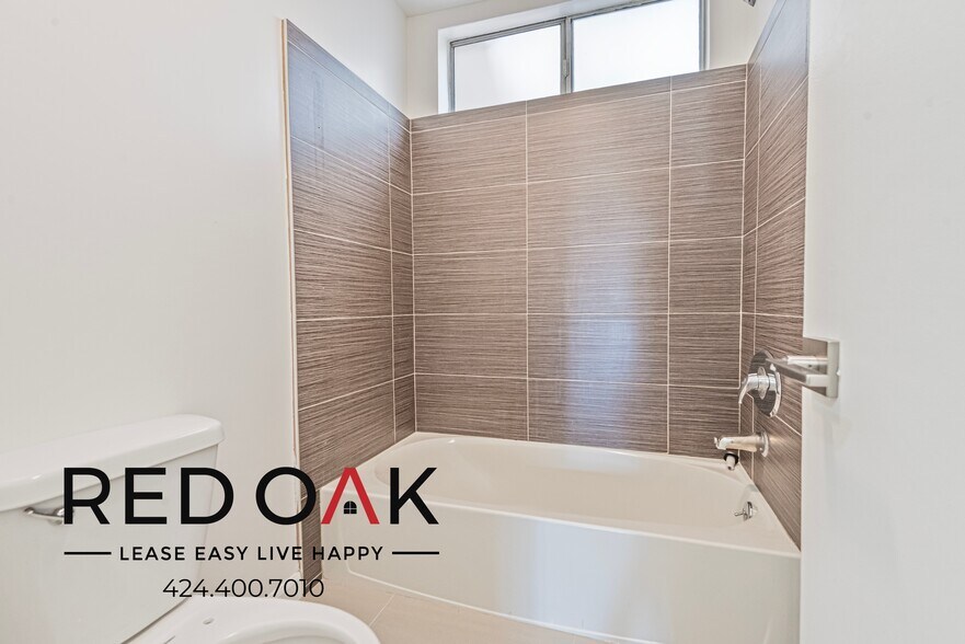 Building Photo - 3111 4th St