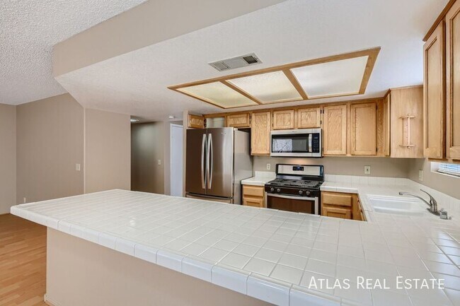 Building Photo - 2317 Jasmine Garden Dr