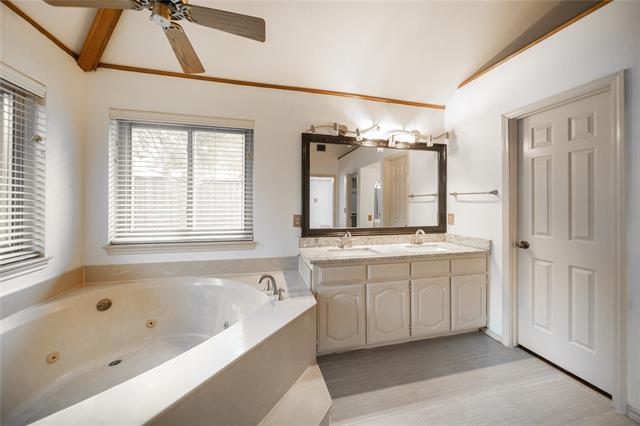 Building Photo - 2516 Piedra Dr