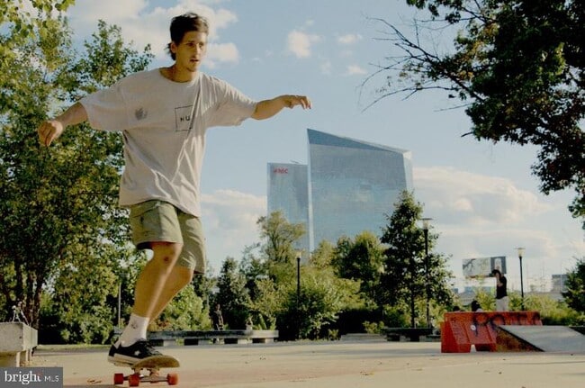 Building Photo - 139 N 23rd St