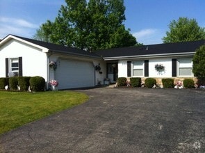 Building Photo - 110 Old Mill Grove Rd