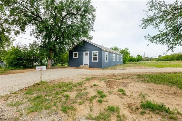 Building Photo - 1202 SW 11th Ave