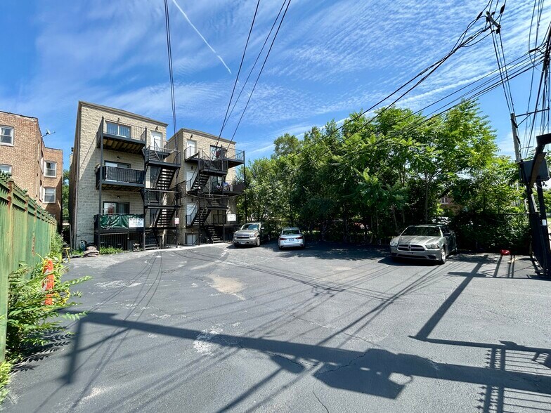 Building Photo - 5644 S Prairie Ave