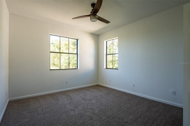 Building Photo - 1425 Portofino Meadows Blvd