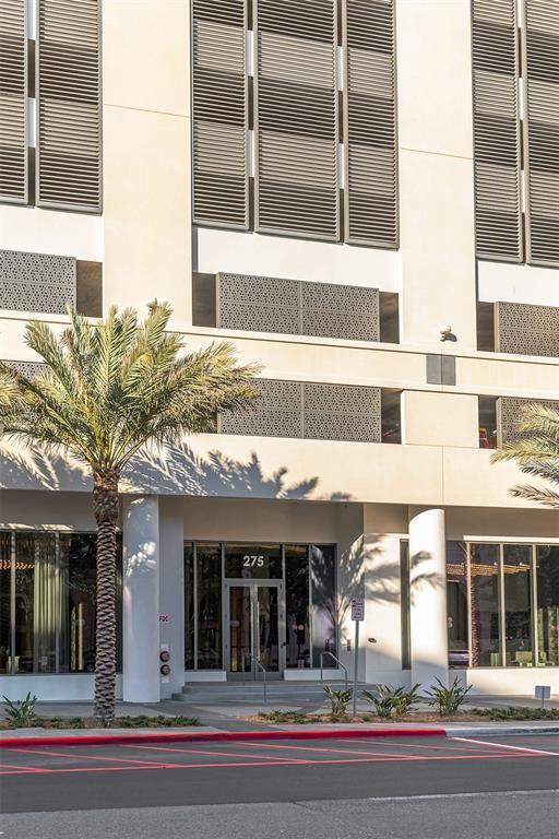 Building Photo - 275 1st Ave S