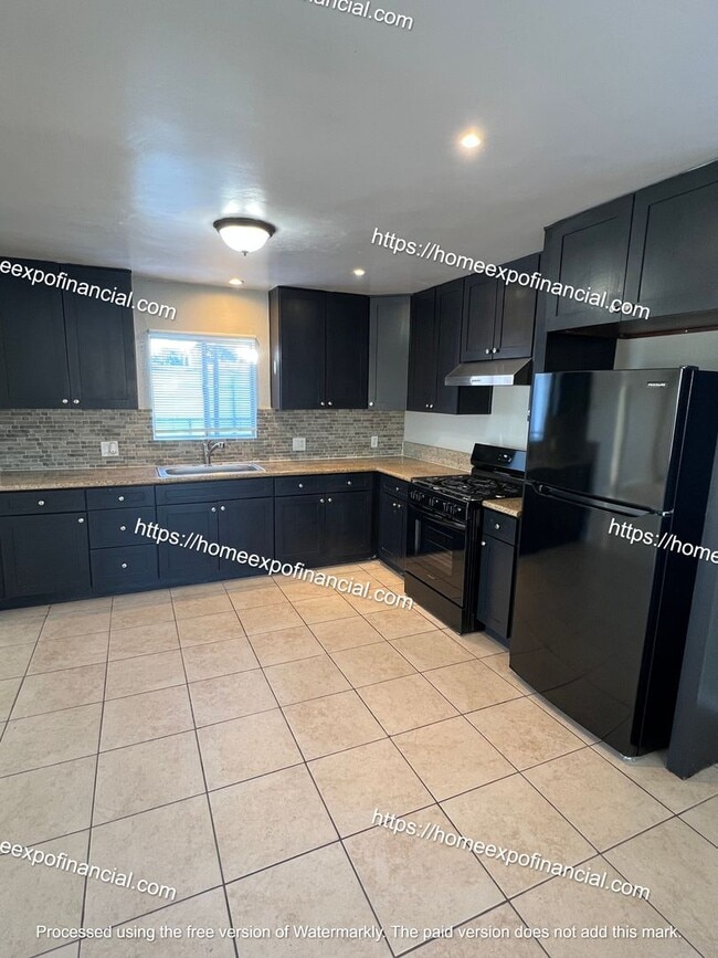 Building Photo - Nice Home For Rent