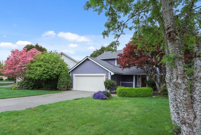 Building Photo - Move in ready now! 4 bedrooms in Lacey - North Thurston School district.