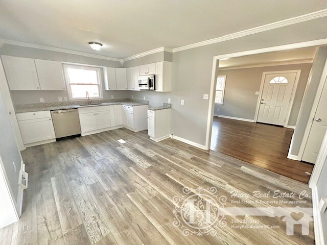 Building Photo - 2312 New Orleans St