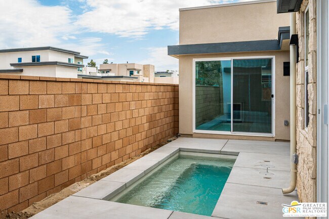 Building Photo - 2651 Lavender Ln