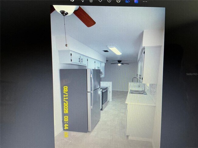 Building Photo - 15144 SW 27th Ct