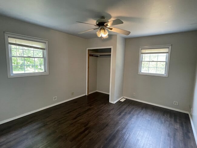 Building Photo - 7625 W William St