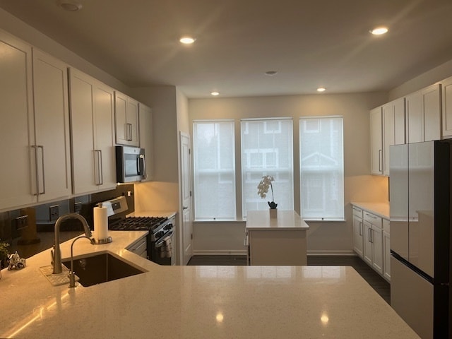 Building Photo - 522 Wolverine Dr