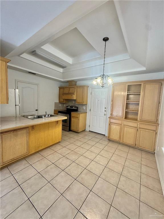 Building Photo - 2512 Salvatierra Dr