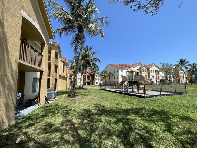 Building Photo - 4131 San Marino Blvd