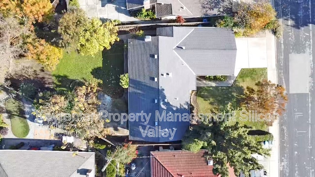 Building Photo - 1937 Stanley Ave