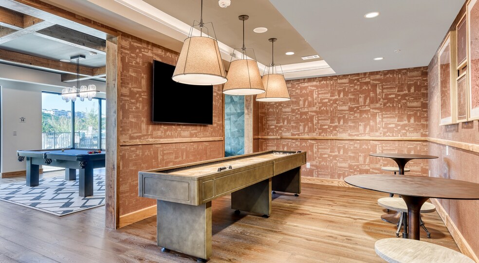 Building Photo - 18111 La Cantera Terrace