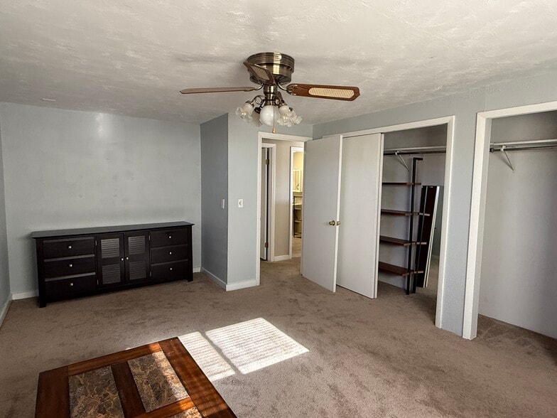 Building Photo - 2118 Appaloosa Trl