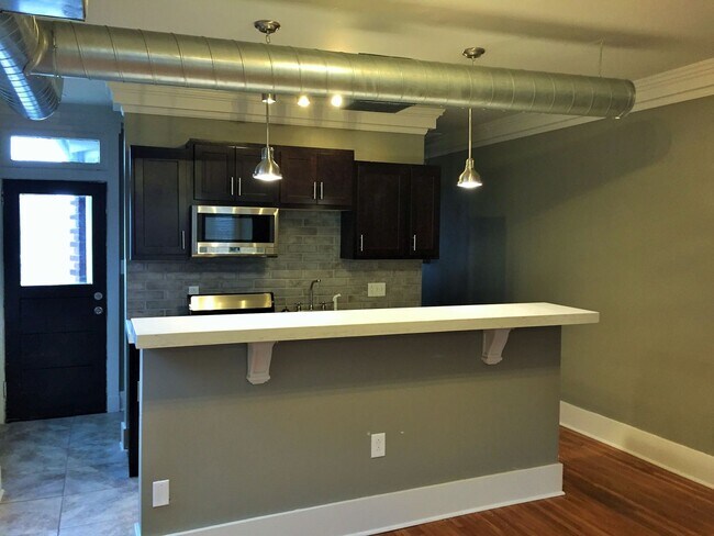 Building Photo - 6333-6335-6335 Bartlett St