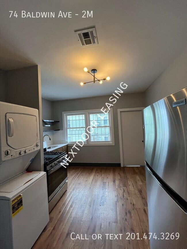 Building Photo - 74 Baldwin Ave