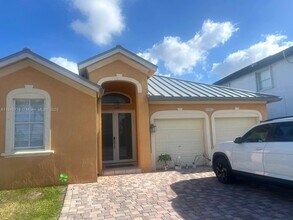 Building Photo - 16402 SW 78th Terrace