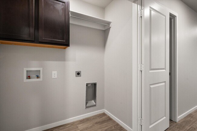 Building Photo - 14409 Avenue X